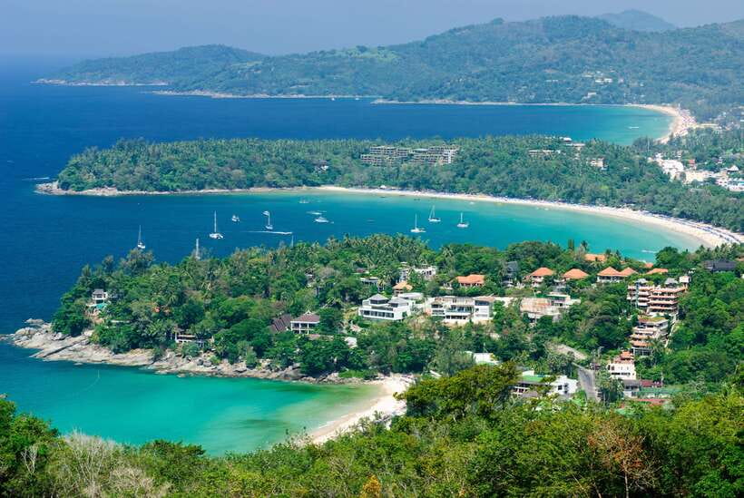 Phuket: Wat Chalong, Viewpoint, and Old Town Guided Tour - Monk chanting and blessings: Big Buddha access may change the plan