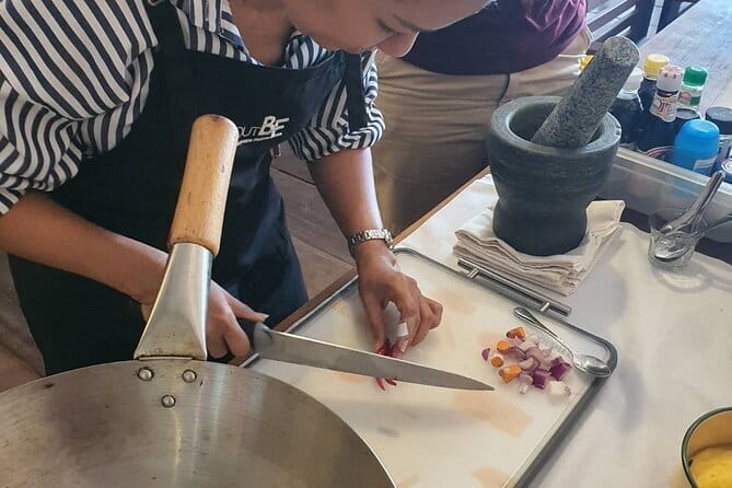 Phuketian Cooking Class With Market Tour - Kaset Market: learning Thai ingredients in 45 minutes
