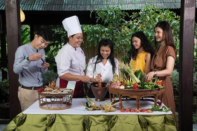 Phuketian Cooking Class With Market Tour - Timing, pickup, and staying sane in Phuket