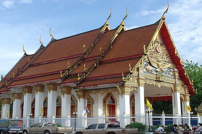 Premium Private Phuket key viewpoints & attractions with Local Guide - Wat Chalong: temple focus and a clear reason it matters
