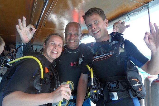 Private diving on shared trip at Racha Noi and Racha Yai from Phuket incl. lunch - The 8:00 departure and three underwater sessions in one day