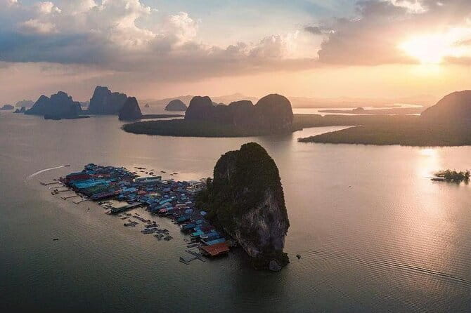 Private Hong Krabi & James Bond Islands Adventure by Speedboat - Sea-cave canoeing and the Talu Island rhythm