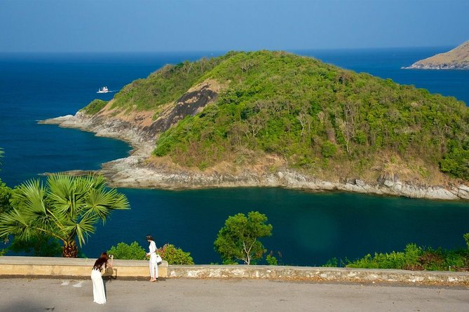 Private Mini Bus Rental in Phuket with Experienced Guide/Driver - Practical tips to avoid wasting time during your Phuket drive