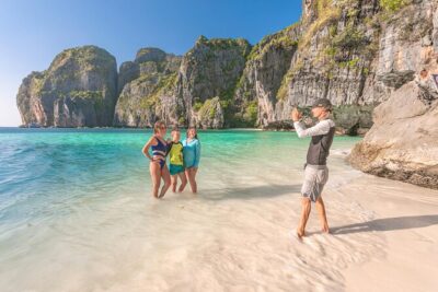 Private Phi Phi 5 Star Islands Full Day Tour - Maya Bay: iconic cliffs, limited time, and smart expectations
