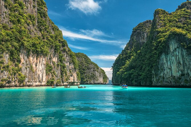 Private Phi Phi Islands & Bamboo Full Day Tour with snorkeling - Getting to Royal Phuket Marina: breakfast, check-in, and a real early start