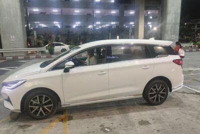 Private Phuket Airport Transfer to Hotel and Vice Versa - The Ride Experience: Clean Vehicles, Helpful Drivers, and Route Know-How