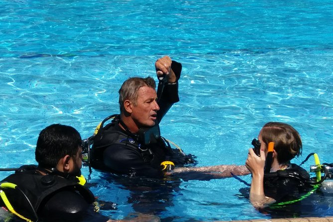 Scuba diving Pool lesson for beginners (1 hour ) - What happens during the 1-hour pool lesson