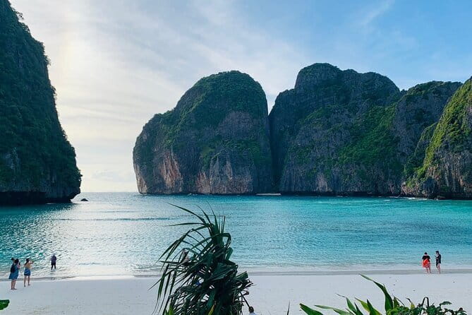 Small Group Bioluminescent Canoe&Twilight Adventure Phang Nga Bay - Stop 4: Ko Panyi Area Sea Canoeing for the Bioluminescent Show